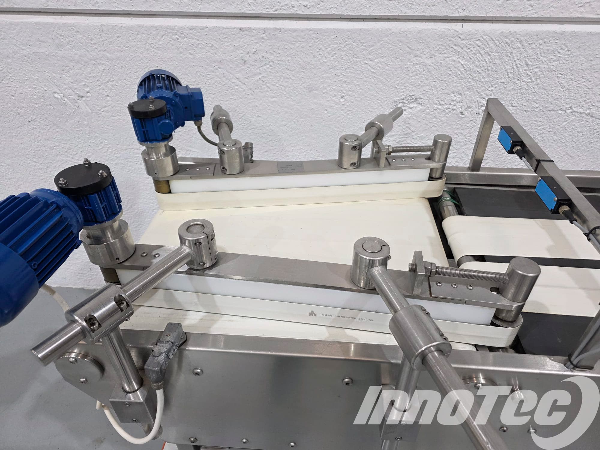 Alineador de bandejas Converyor miniatura 8