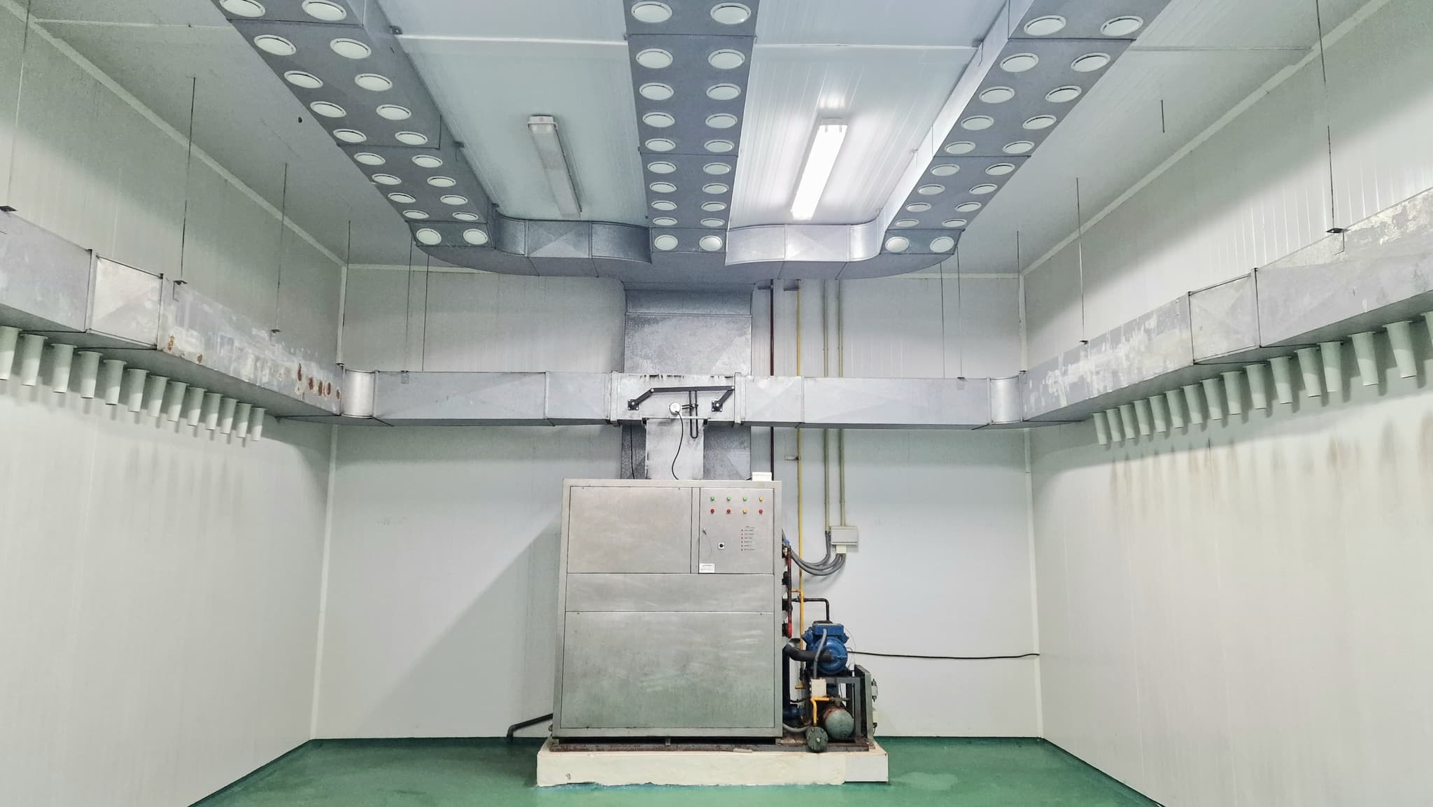 SECADERO DE EMBUTIDOS Y JAMONES TEFRIGO miniatura 5