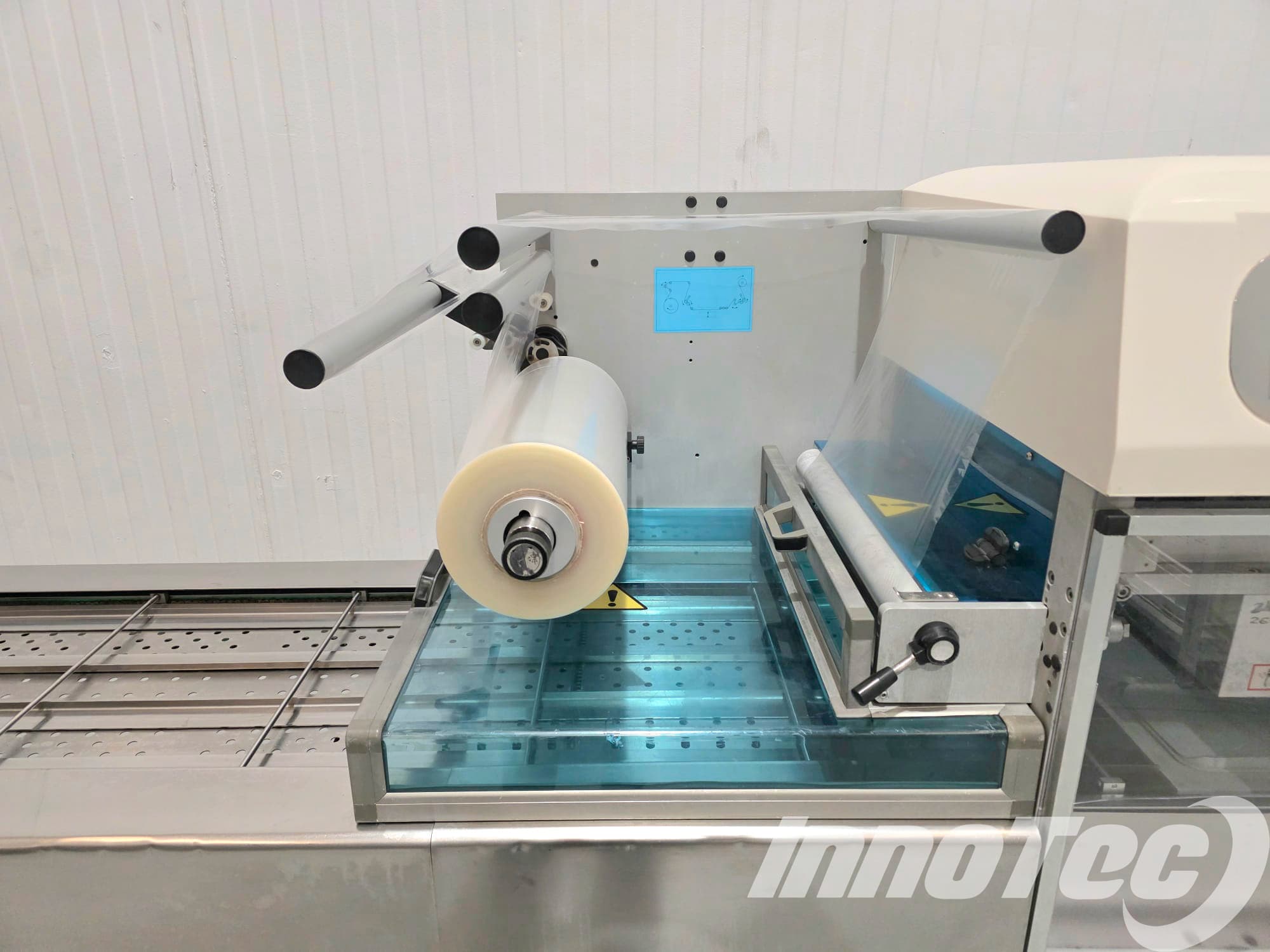 Termoselladora automática ULMA mod. TAURUS 420 miniatura 8