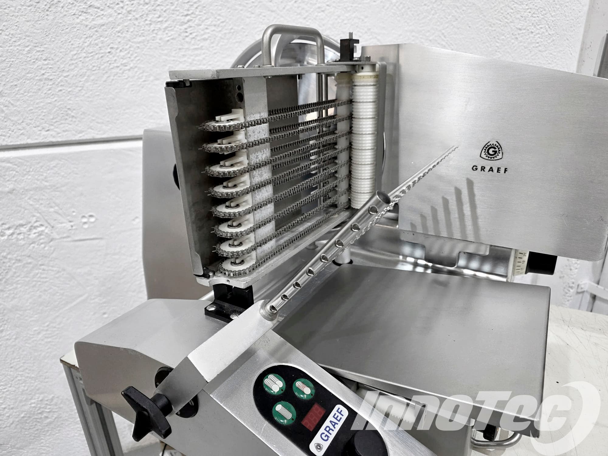 Loncheadora automática 18 GRAEF mod. VA-400 miniatura 8