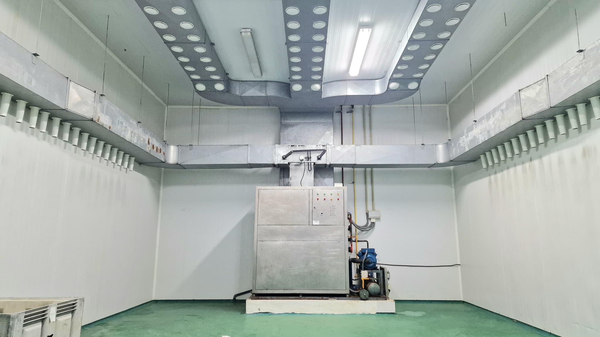 SECADERO DE EMBUTIDOS Y JAMONES TEFRIGO