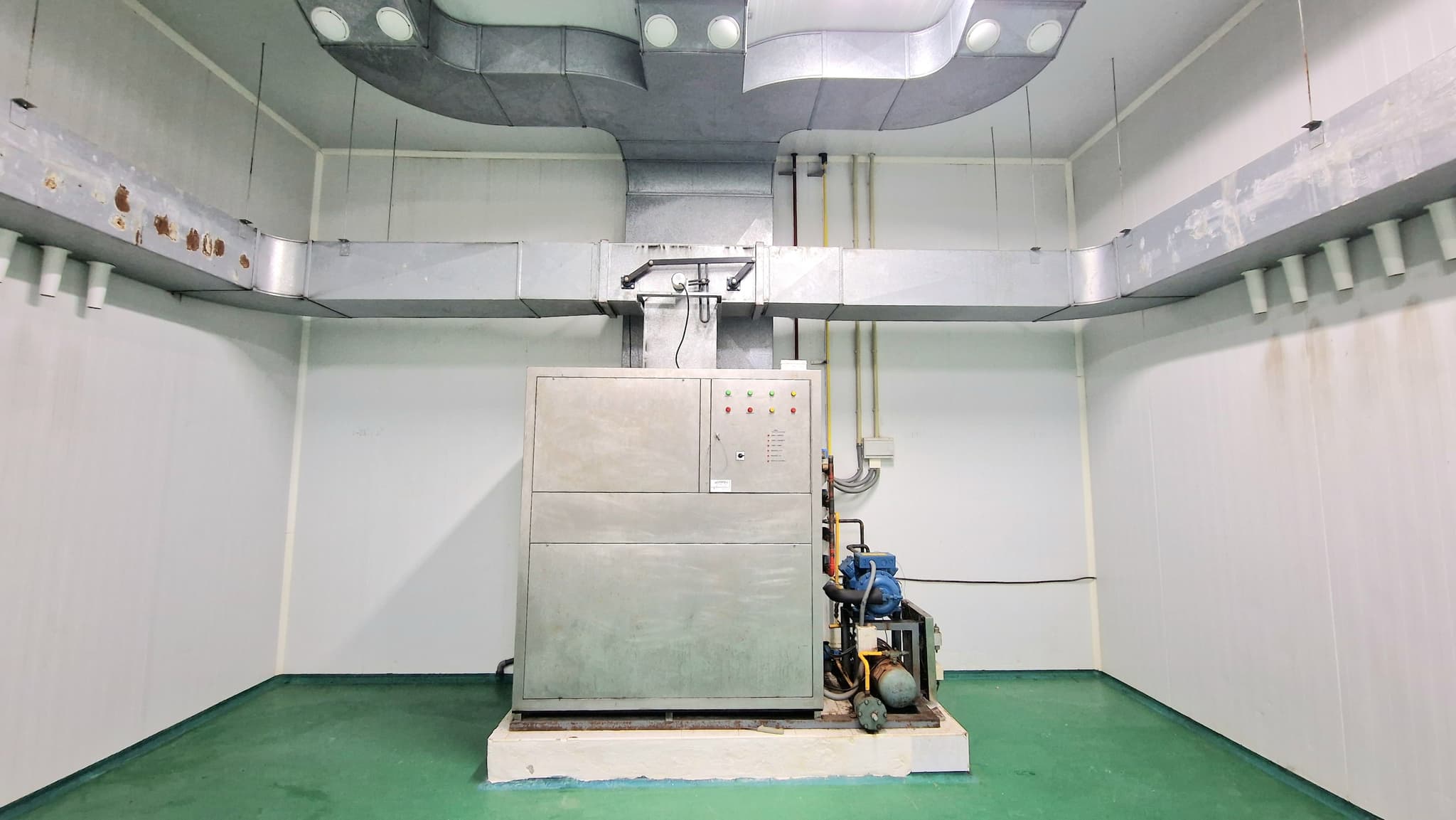 SECADERO DE EMBUTIDOS Y JAMONES TEFRIGO miniatura 2