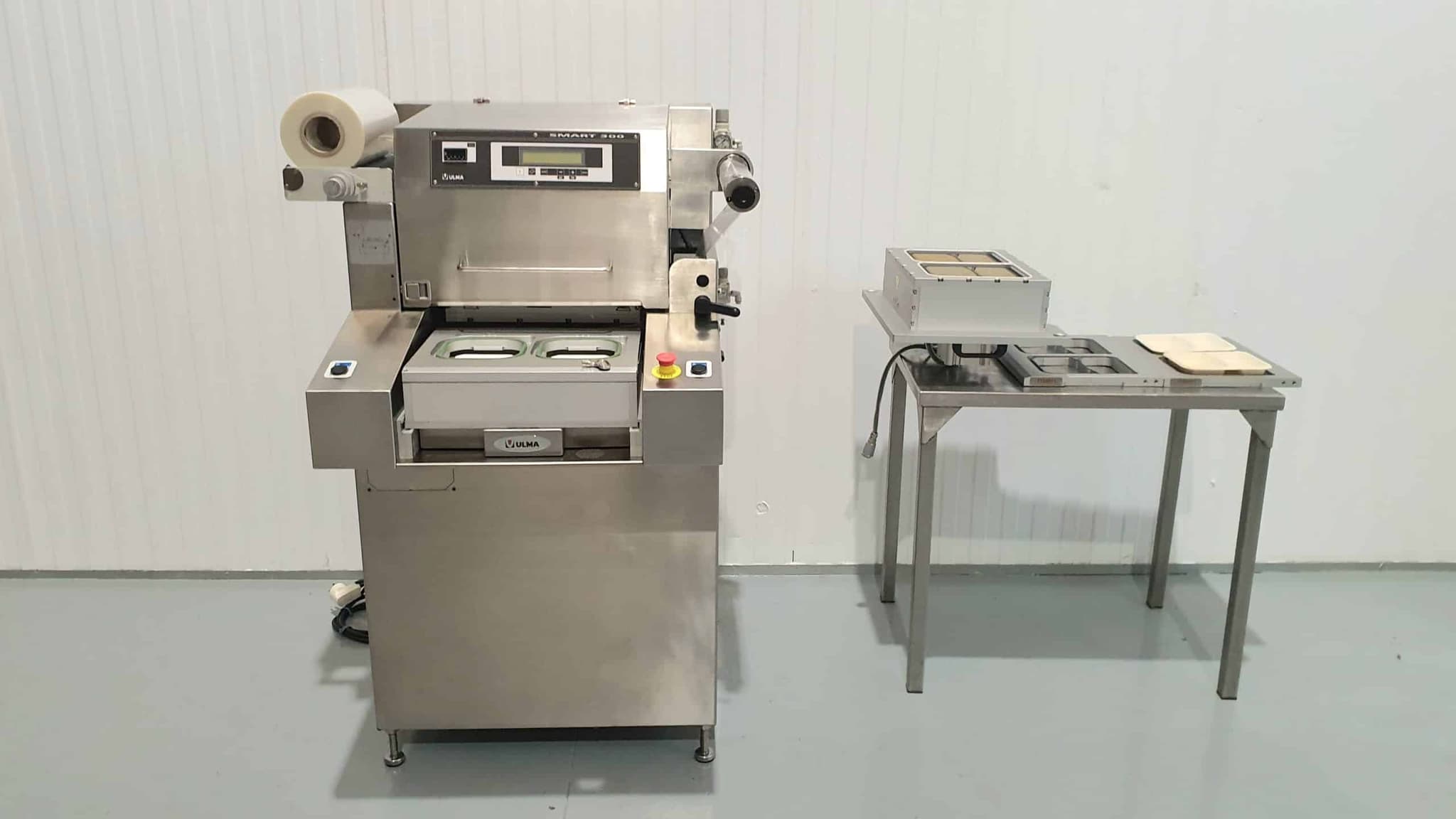 TERMOSELLADORA SEMI-AUTOMÁTICA ULMA SMART 300 miniatura 2