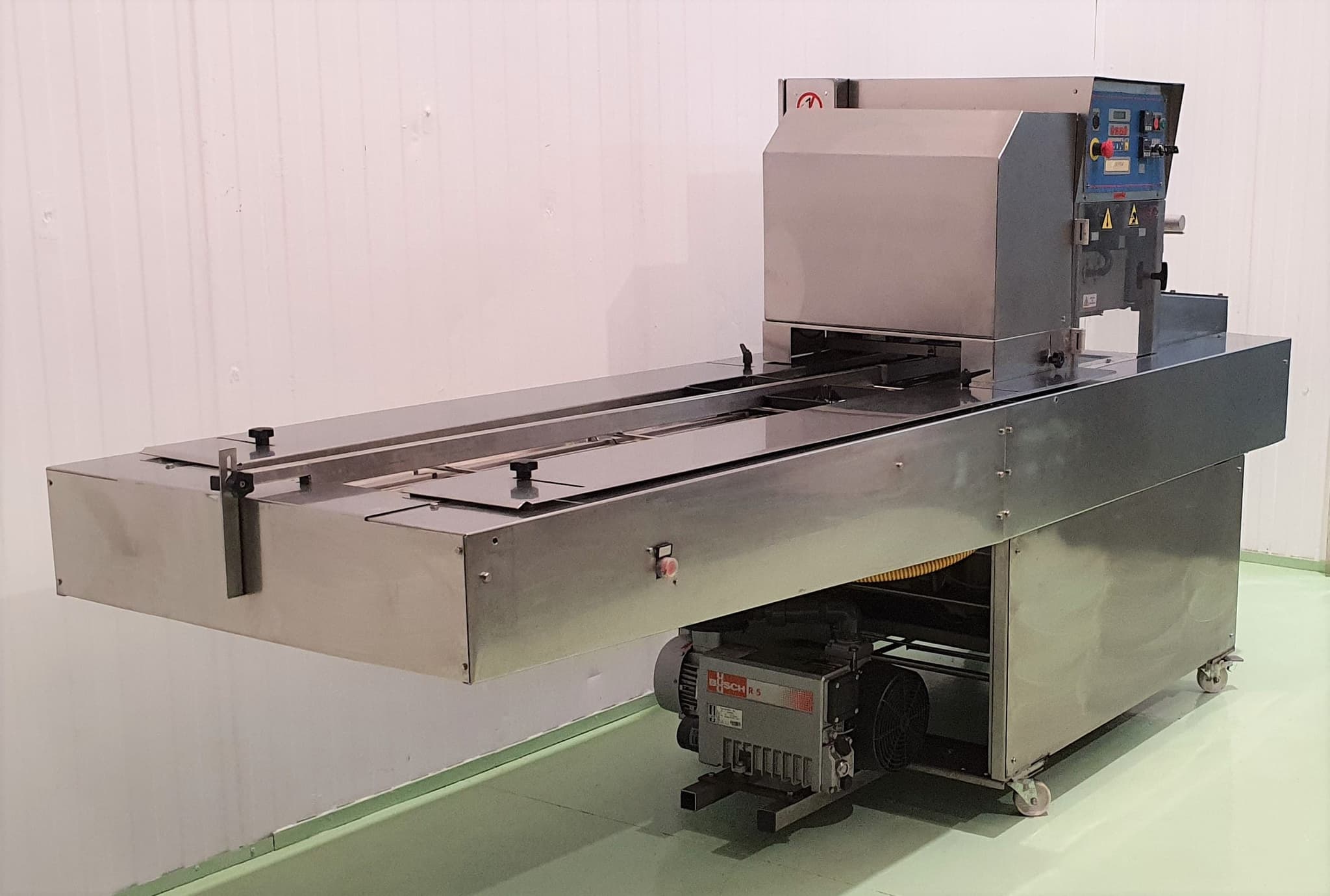 TERMOSELLADORA AUTOMÁTICA ILPRA  mod. FP TANK V/G II miniatura 3