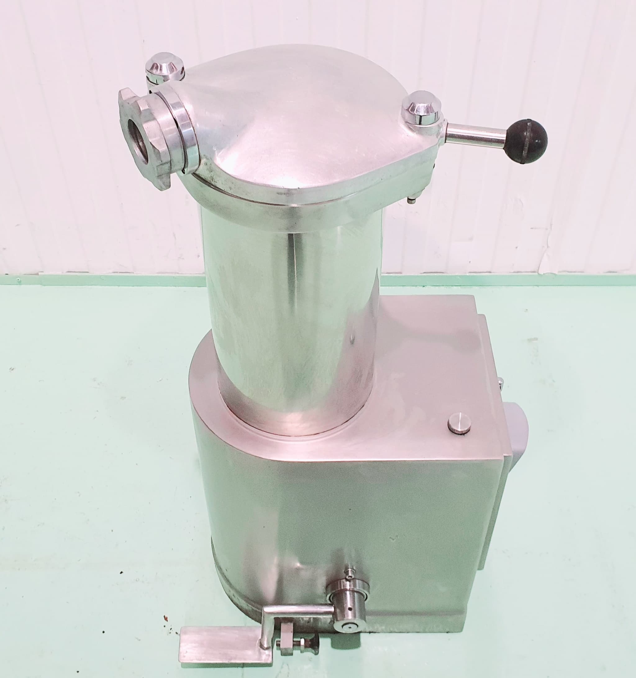 EMBUTIDORA DE PISTÓN CATO 12 LITROS miniatura 6