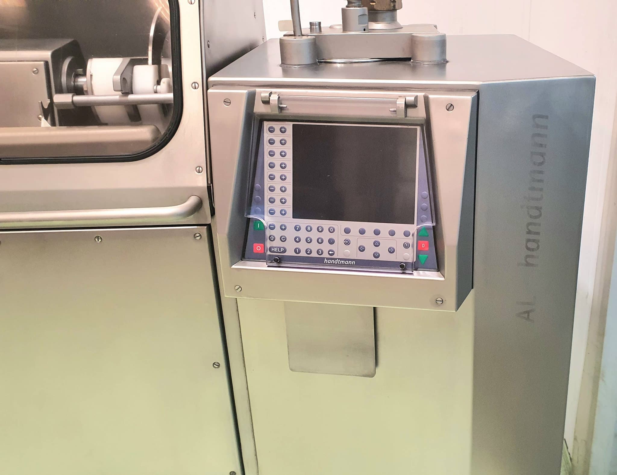 LINEA DE EMBUTICIÓN DE SALCHICHAS HANDTMANN SISTEMA AL FPVLH 242 miniatura 6