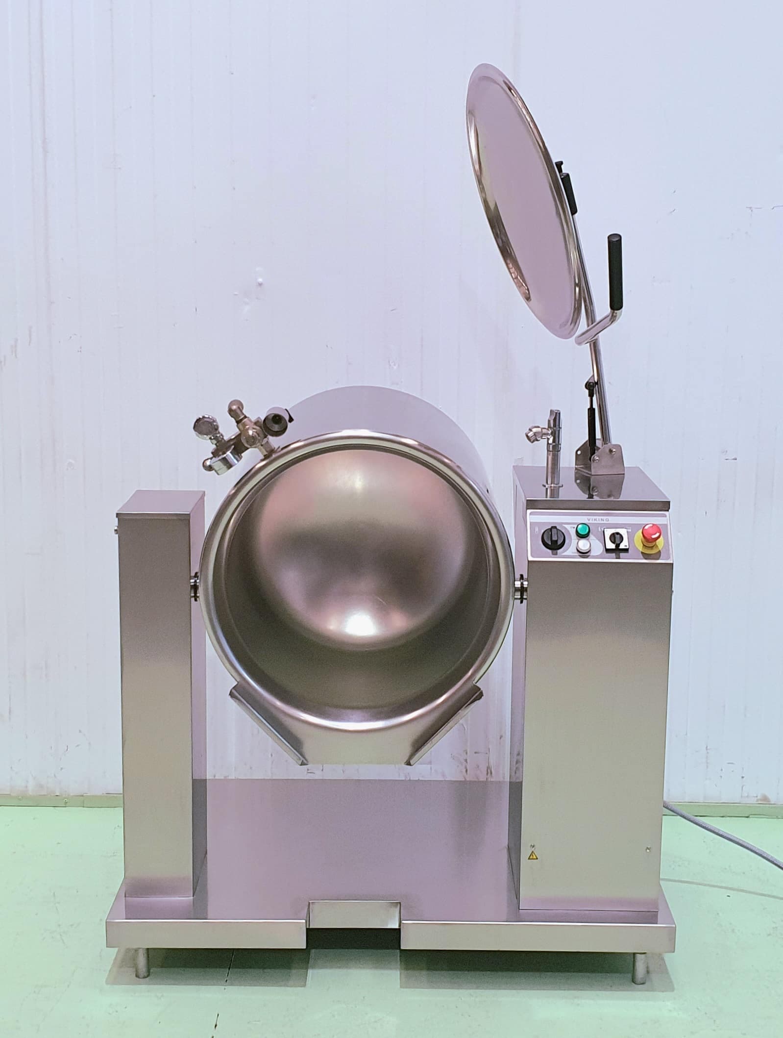 MARMITA DE COCCIÓN ELÉCTRICA DE 100 LITROS METOS CON VOLCADOR miniatura 4