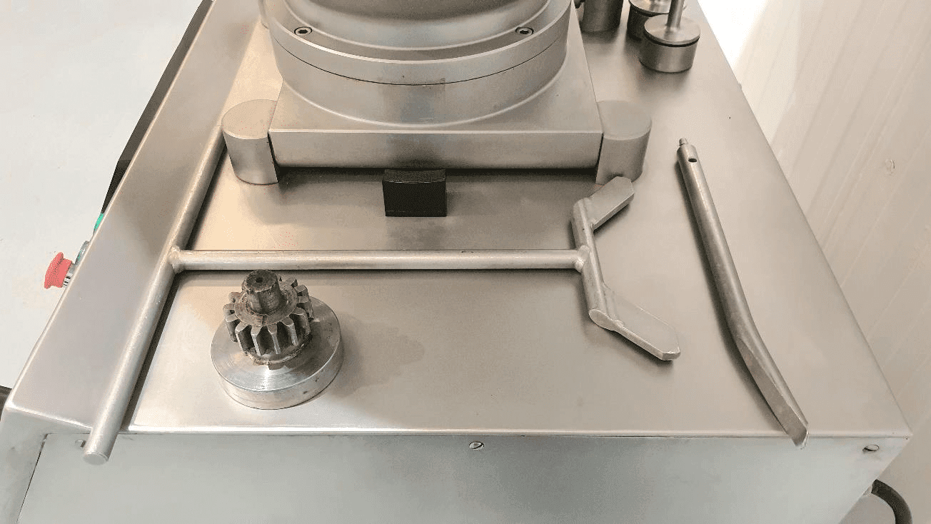 EMBUTIDORA CONTÍNUA SIA EMB-6002D miniatura 10