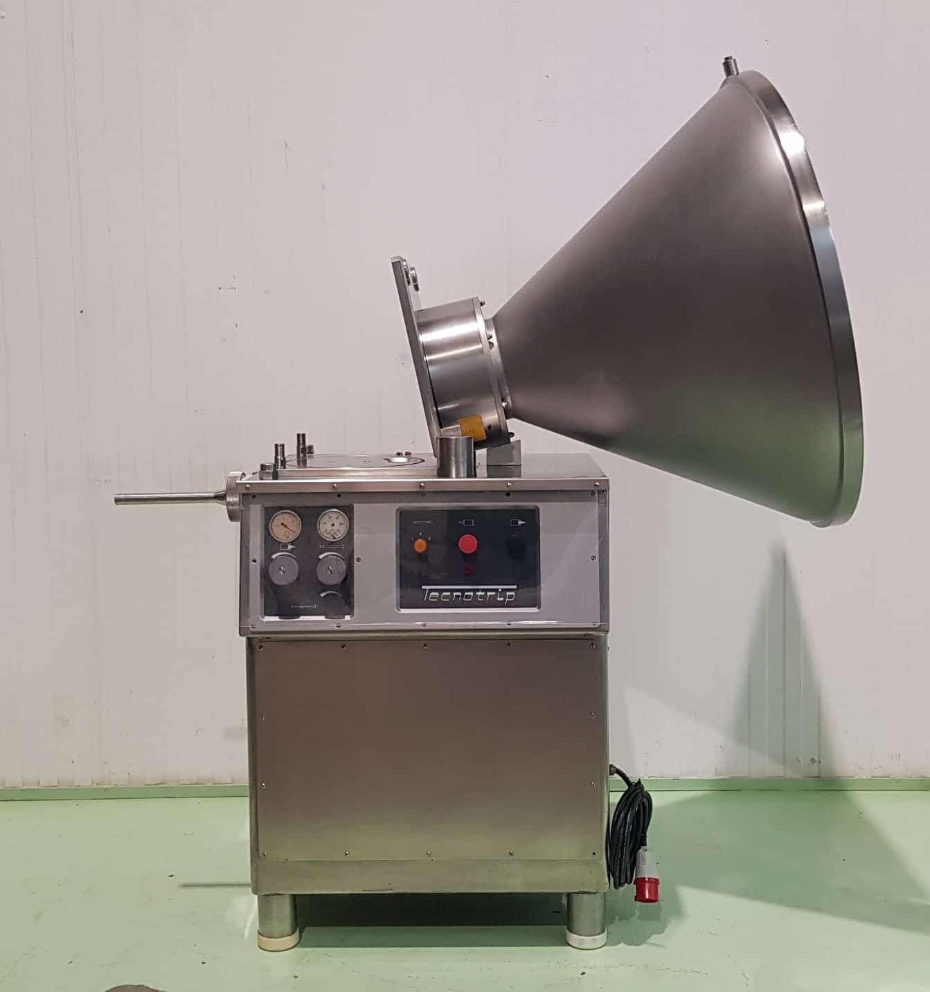 EMBUTIDORA CONTINUA CON VACÍO TECNOTRIP EC4T miniatura 3