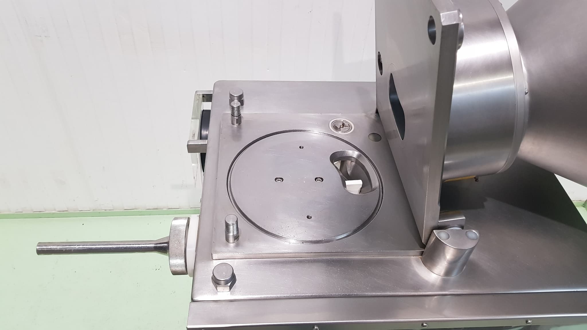 EMBUTIDORA CONTINUA CON VACÍO TECNOTRIP EC4T miniatura 5