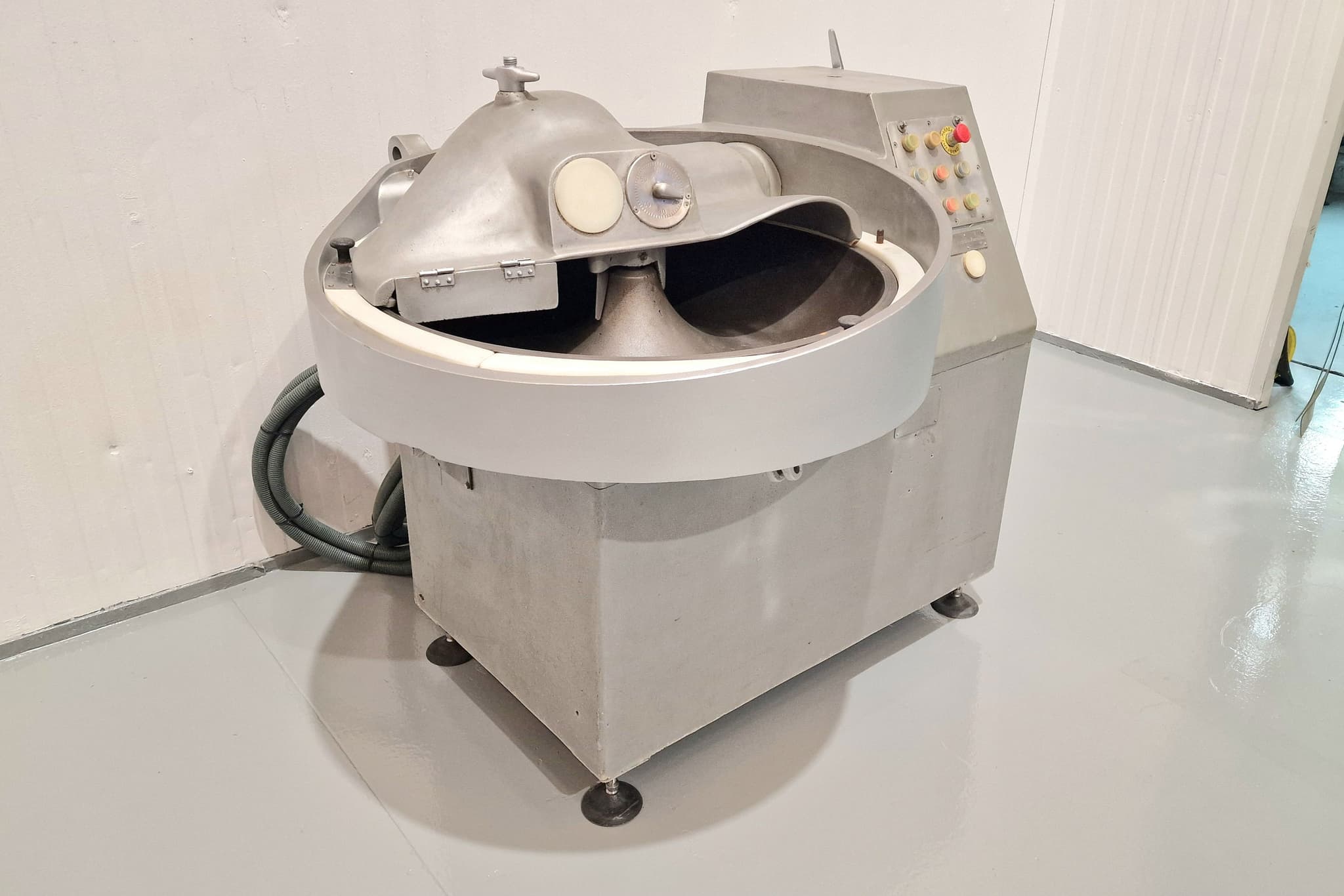 CUTTER SCHNEIDMISCHER 65 LITROS