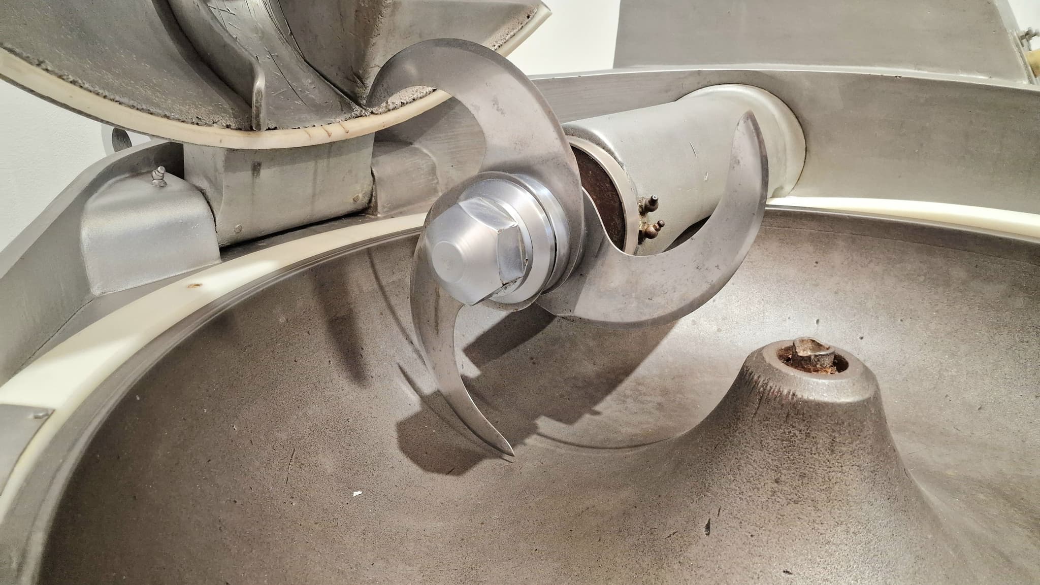 CUTTER SCHNEIDMISCHER 65 LITROS miniatura 7