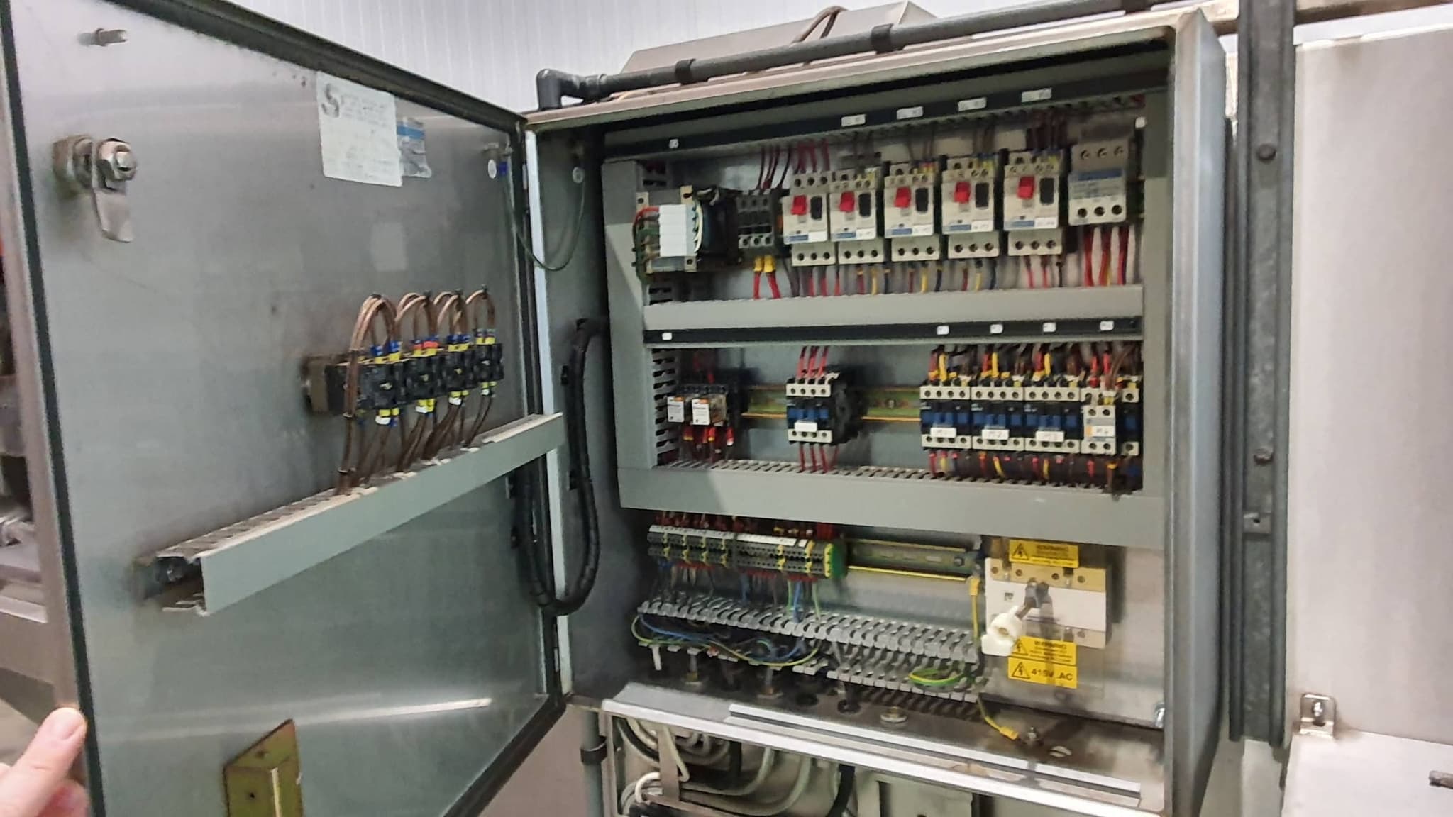 LAVADORA DE  CAJAS CRUSADER MODELO 600 miniatura 10