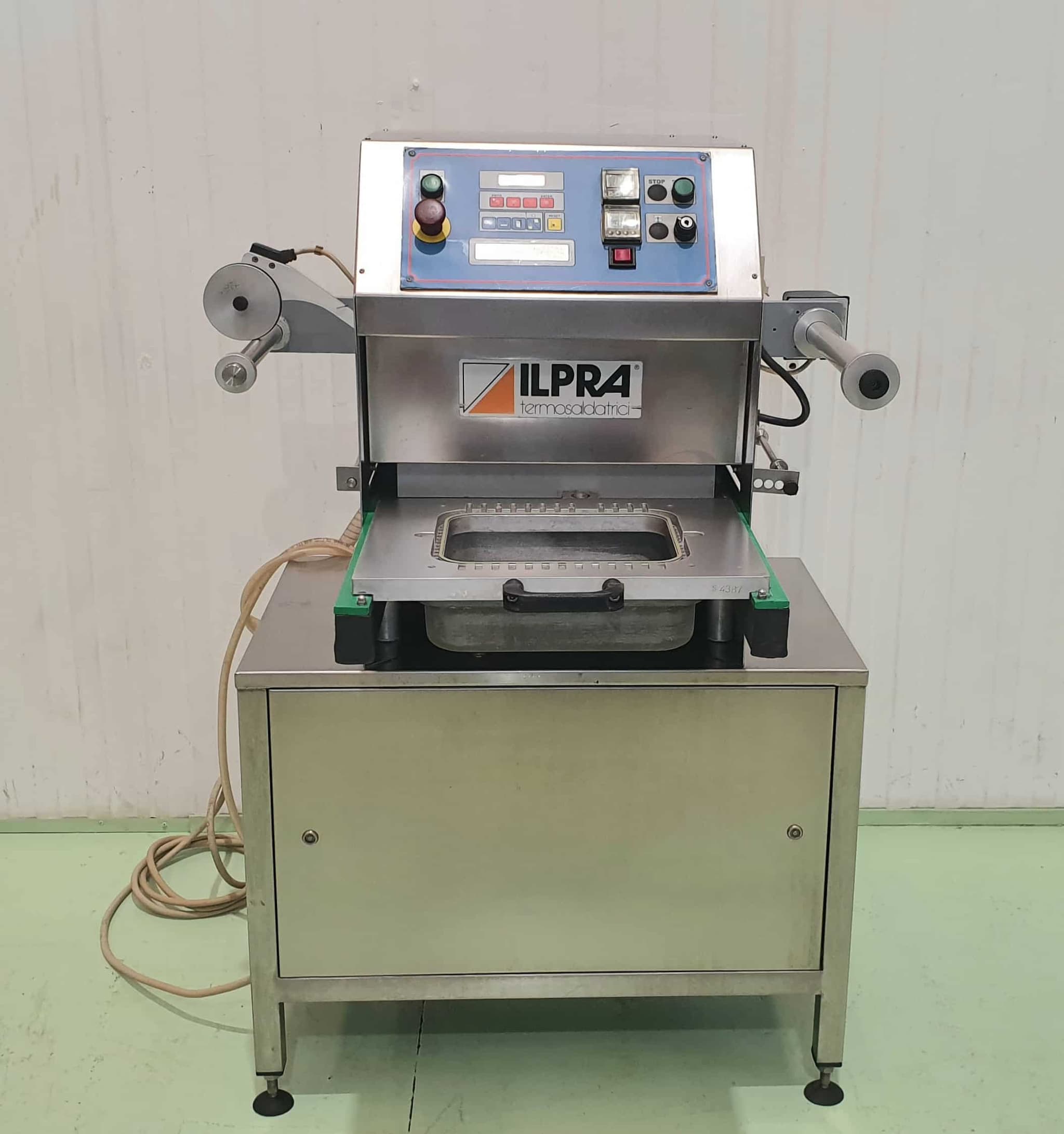 TERMOSELLADORA SEMI AUTOMÁTICA ILPRA 400V/G II miniatura 3