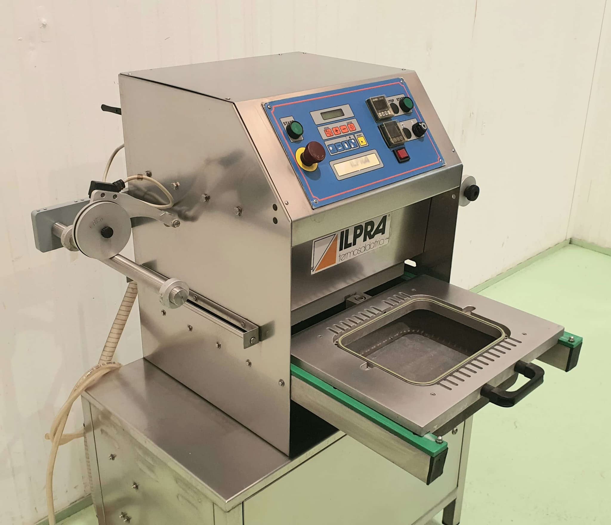 TERMOSELLADORA SEMI AUTOMÁTICA ILPRA 400V/G II miniatura 5