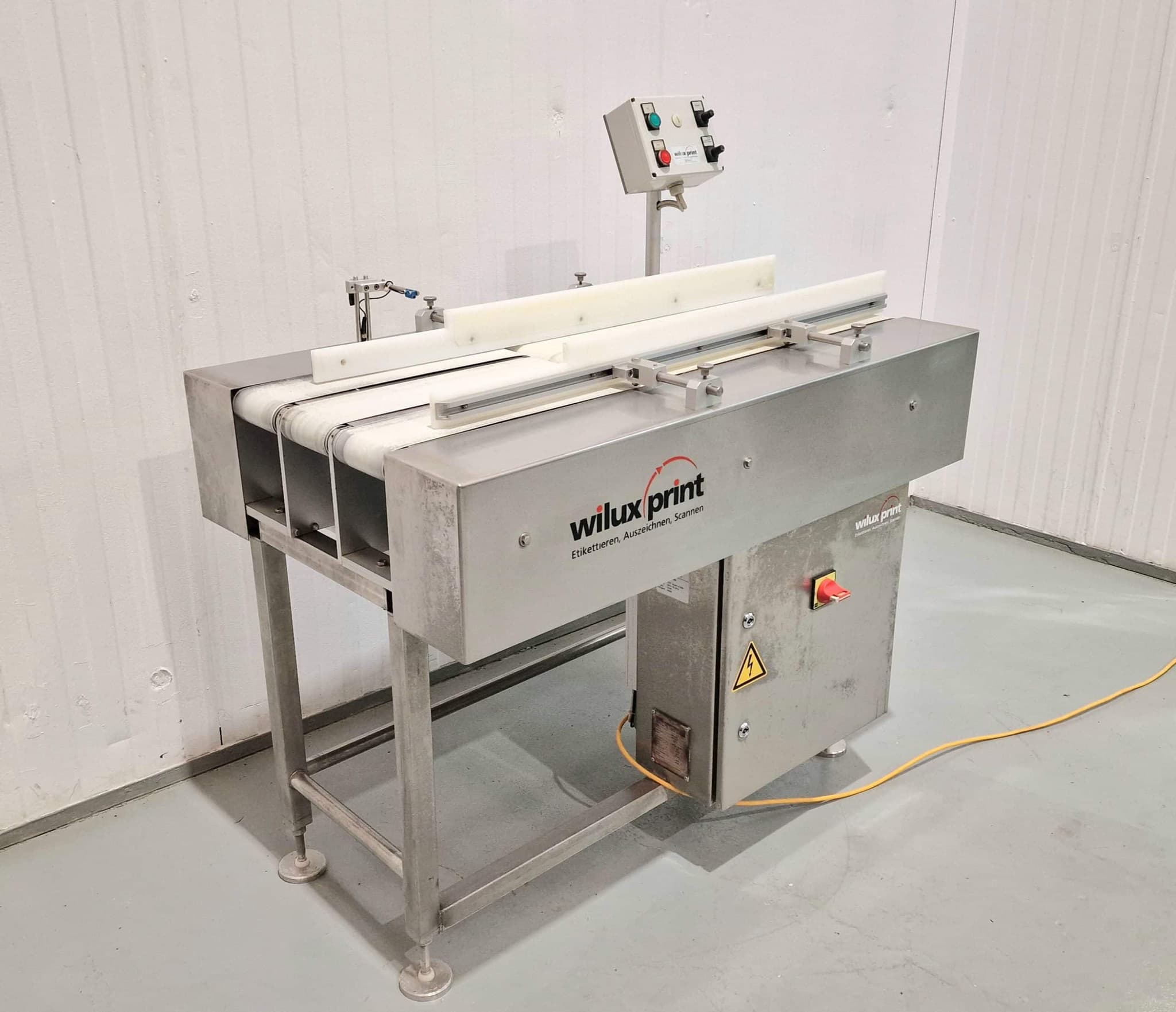 ALINEADOR DE BANDEJAS WILUX PRINT