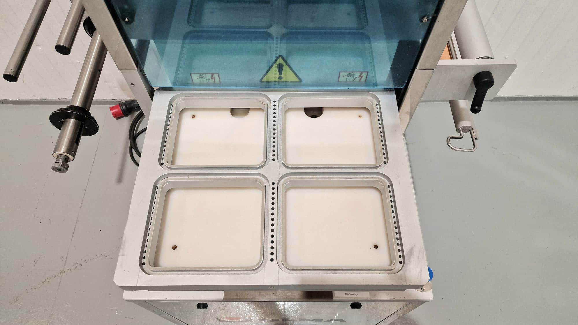 TERMOSELLADORA SEMI AUTOMÁTICA ULMA SMART 500 miniatura 5