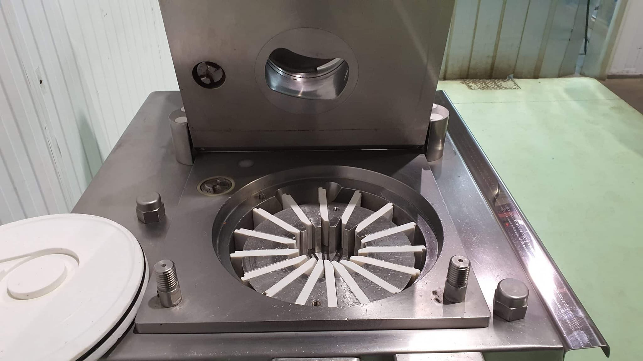 EMBUTIDORA CONTINUA AL VACIO TECNOTRIP mod EC-4N miniatura 10