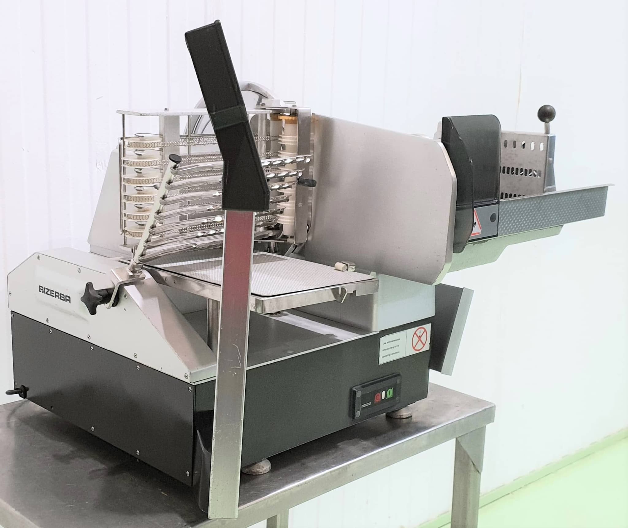 LONCHEADORA AUTOMÁTICA BIZERBA A404 miniatura 3