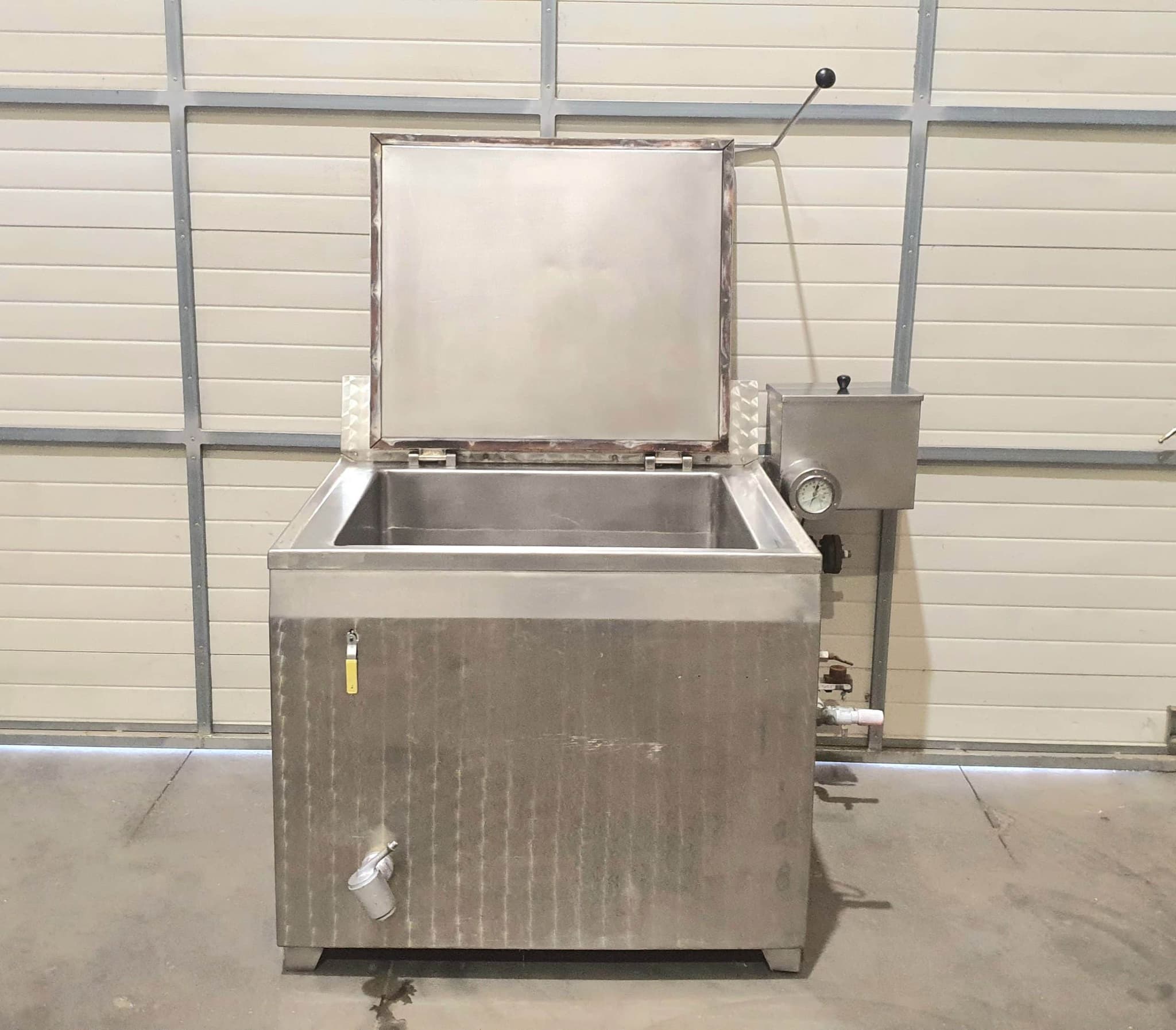 MARMITA DE VAPOR 400L miniatura 4