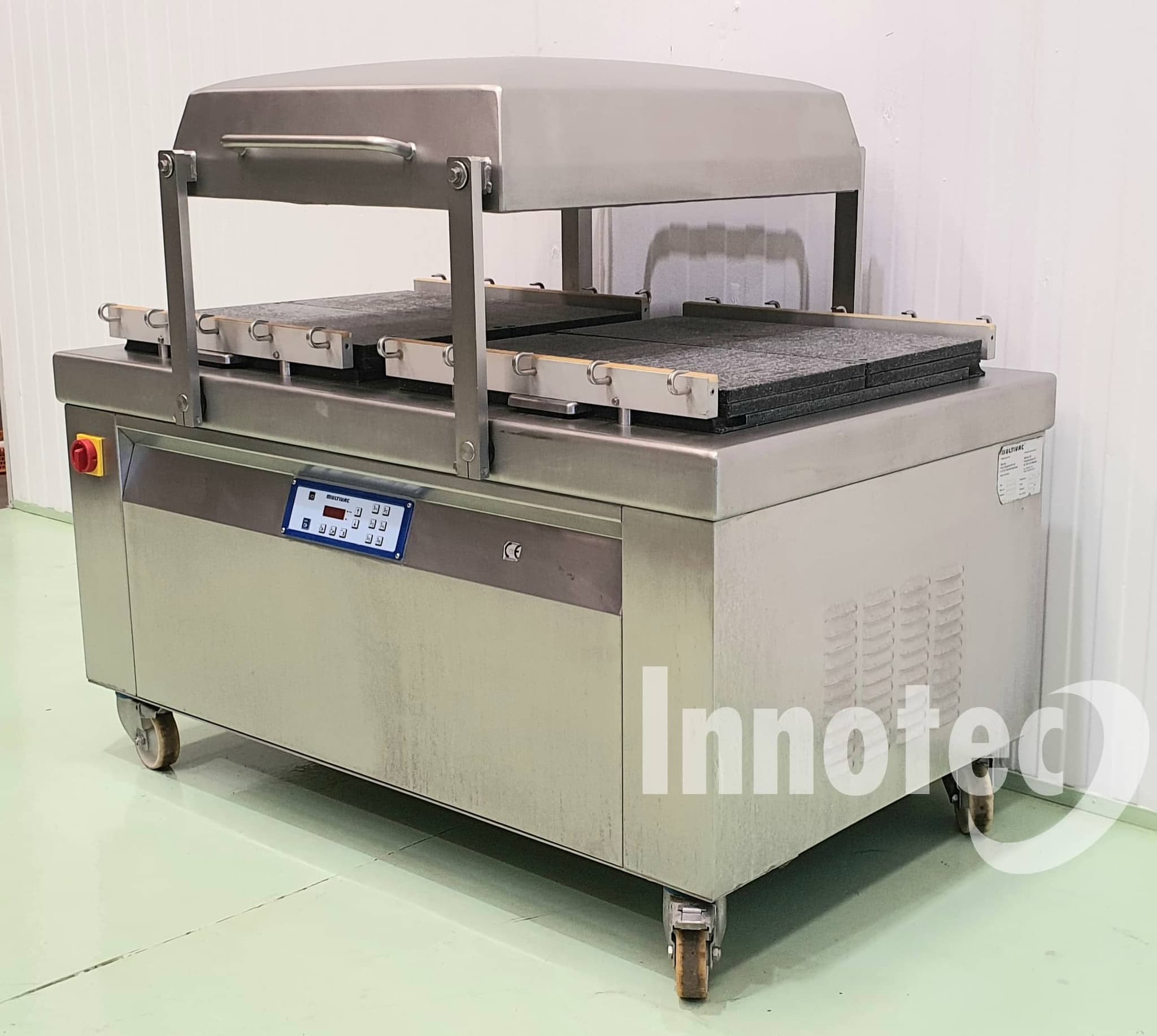 ENVASADORA AL VACIO DOBLE CAMPANA MULTIVAC C500