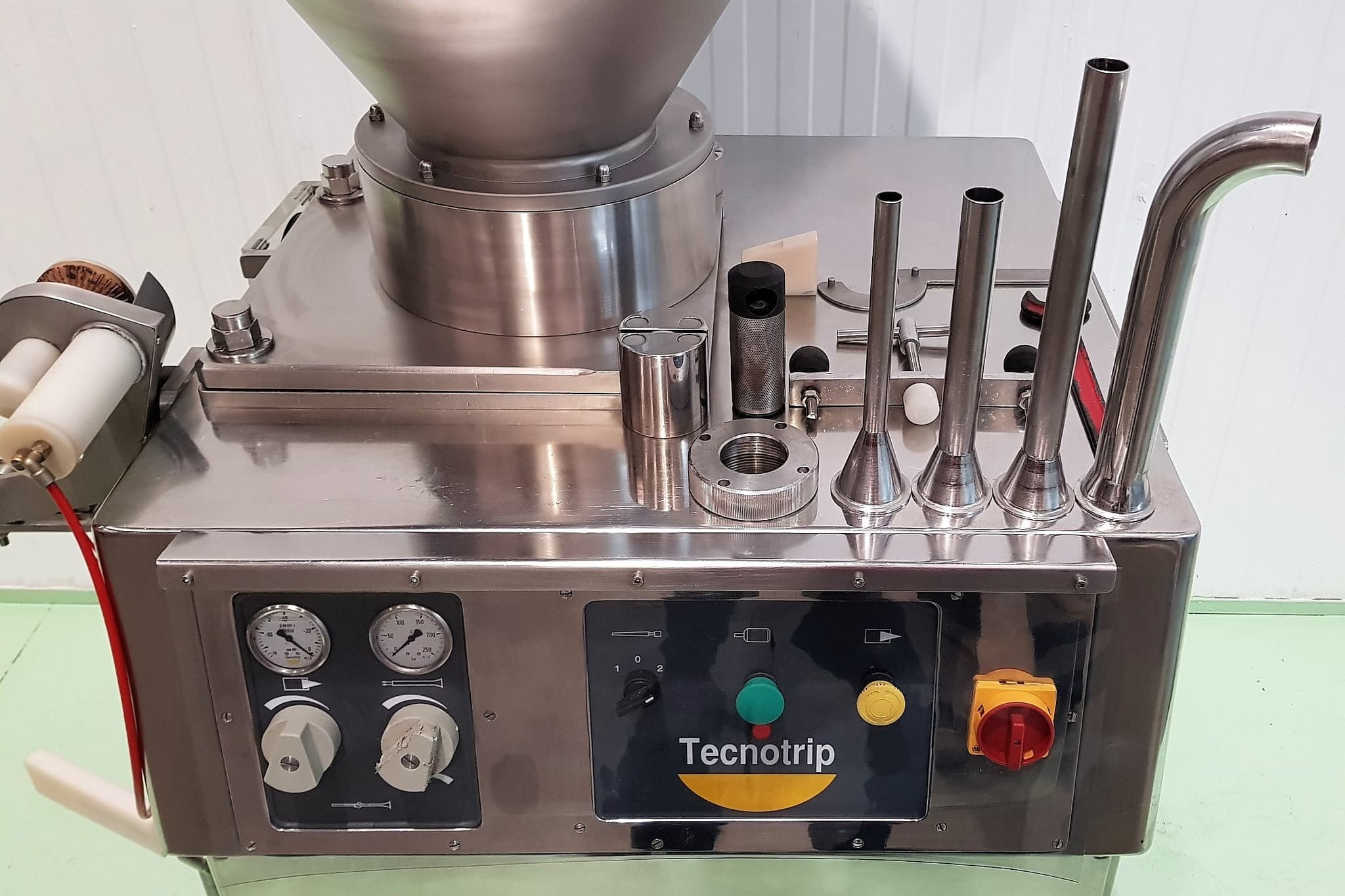 EMBUTIDORA CONTINUA TECNOTRIP EC-6N tolva 270lts miniatura 8