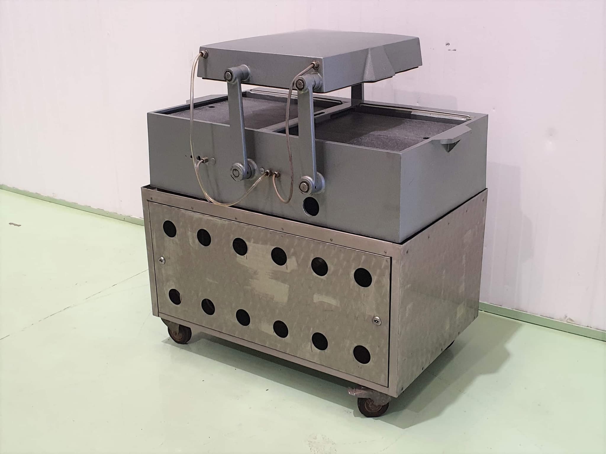 MÁQUINA DE VACÍO DOBLE CAMPANA KRAMER GREBE miniatura 9