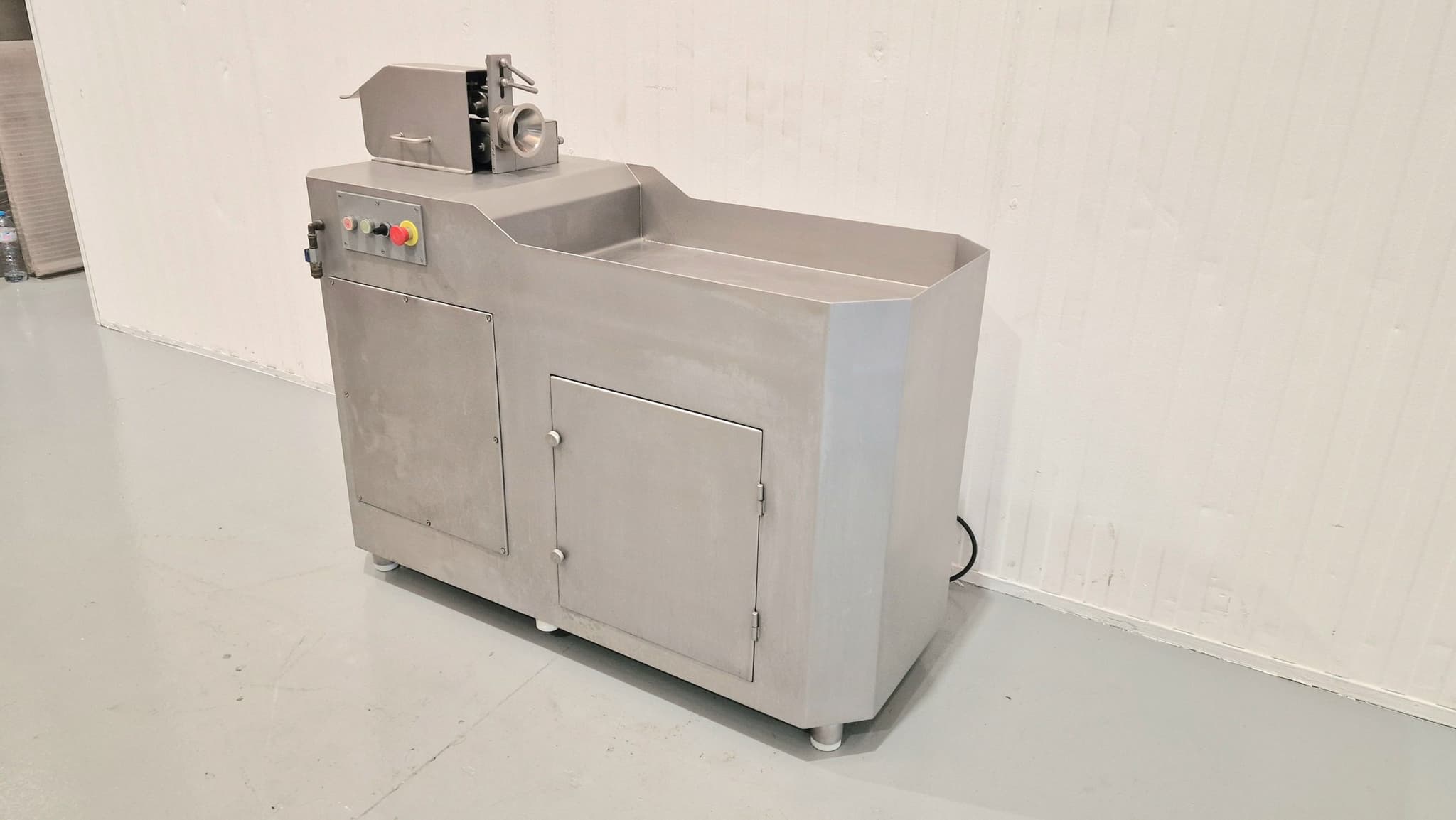 PELADORA DE SALCHICHAS COCIDAS CATO PTF miniatura 3