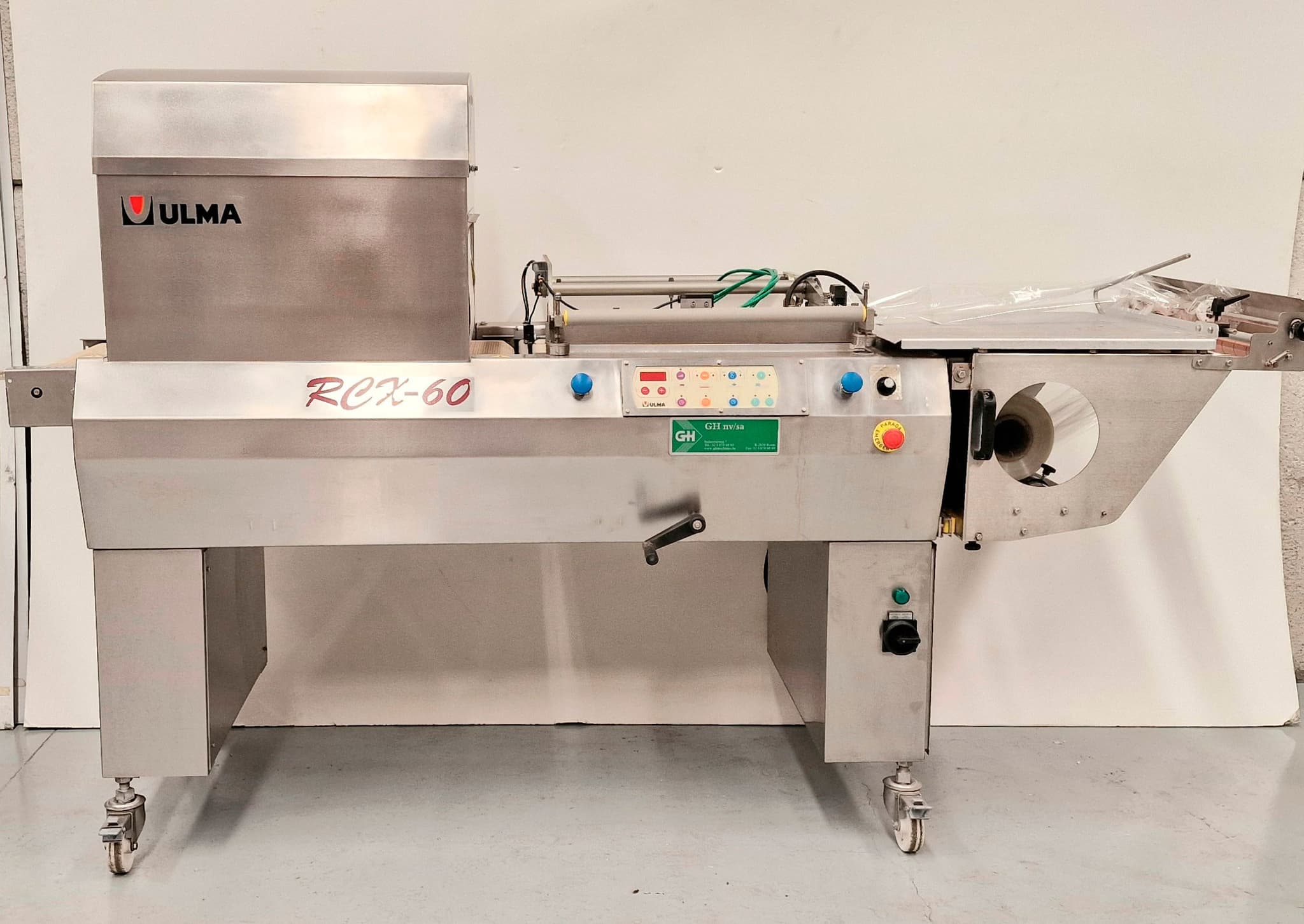 ENVASADORA ANGULAR ULMA RCX-60 miniatura 2