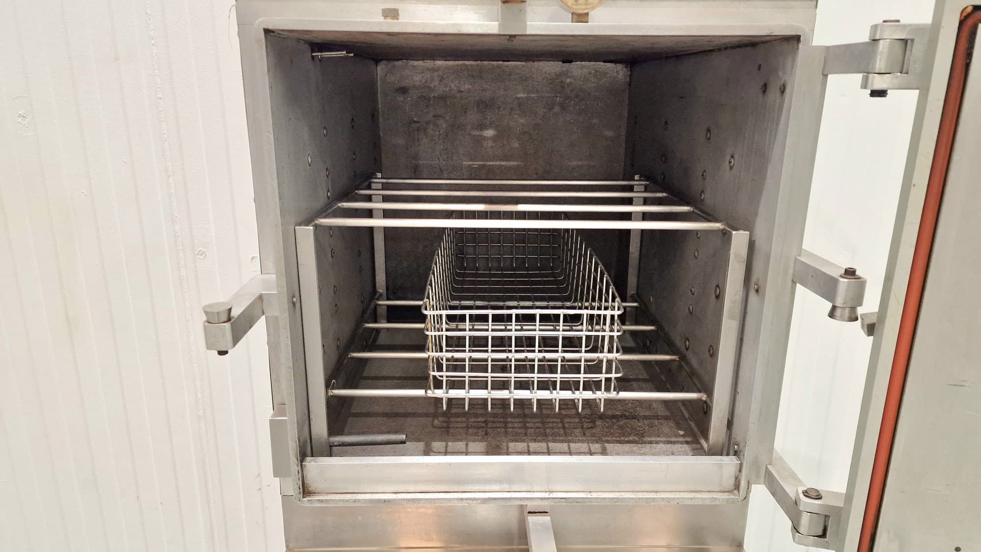 HORNO AHUMADOR CHESTER SMOKED PIT miniatura 6