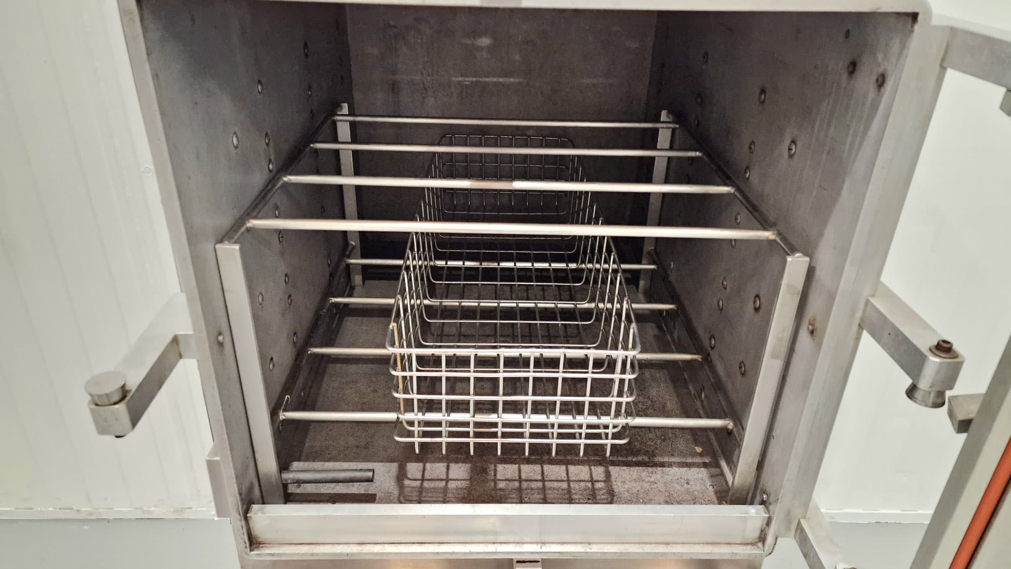 HORNO AHUMADOR CHESTER SMOKED PIT miniatura 7