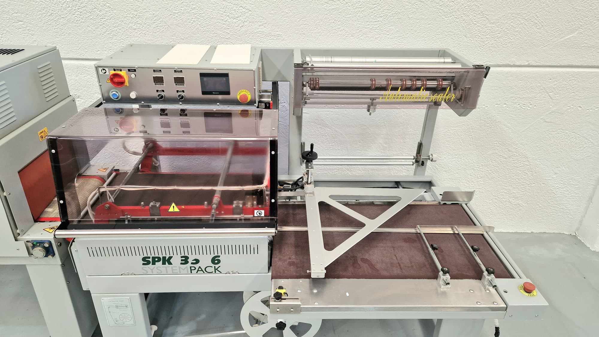 ENVASADORA ANGULAR + TÚNEL RETRACTIL RAELMA miniatura 6