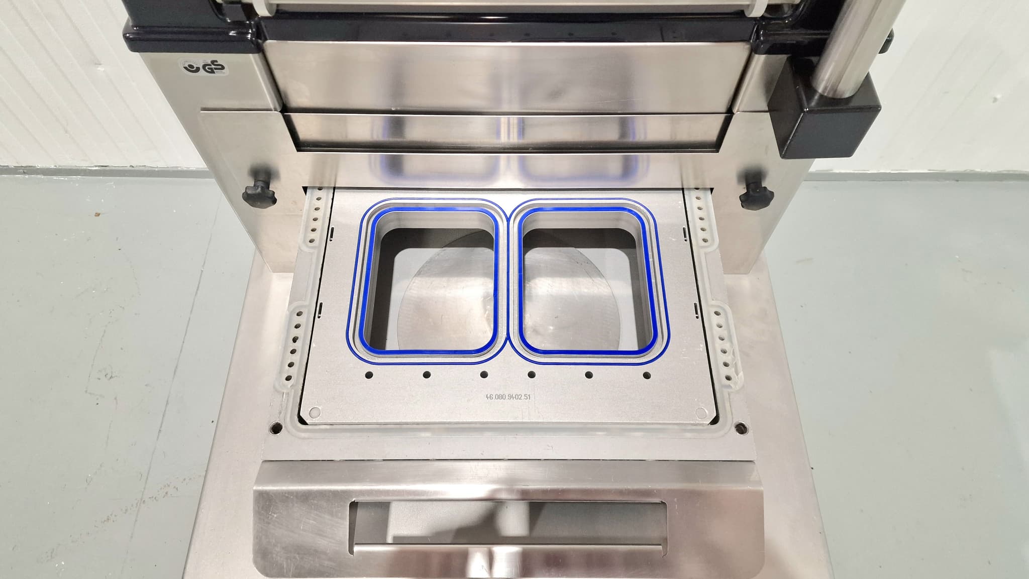 Termoselladora semi auto Multivac T-200 REF.: 2291 miniatura 7