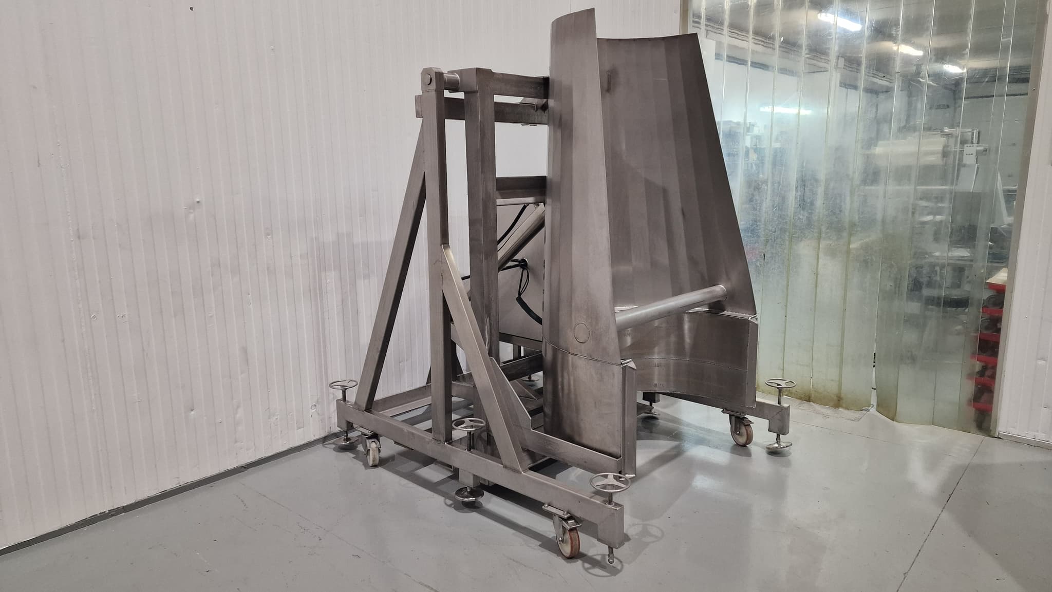 Elevador volcador de contenedores CESTONES HRG  0203-21/16 miniatura 6