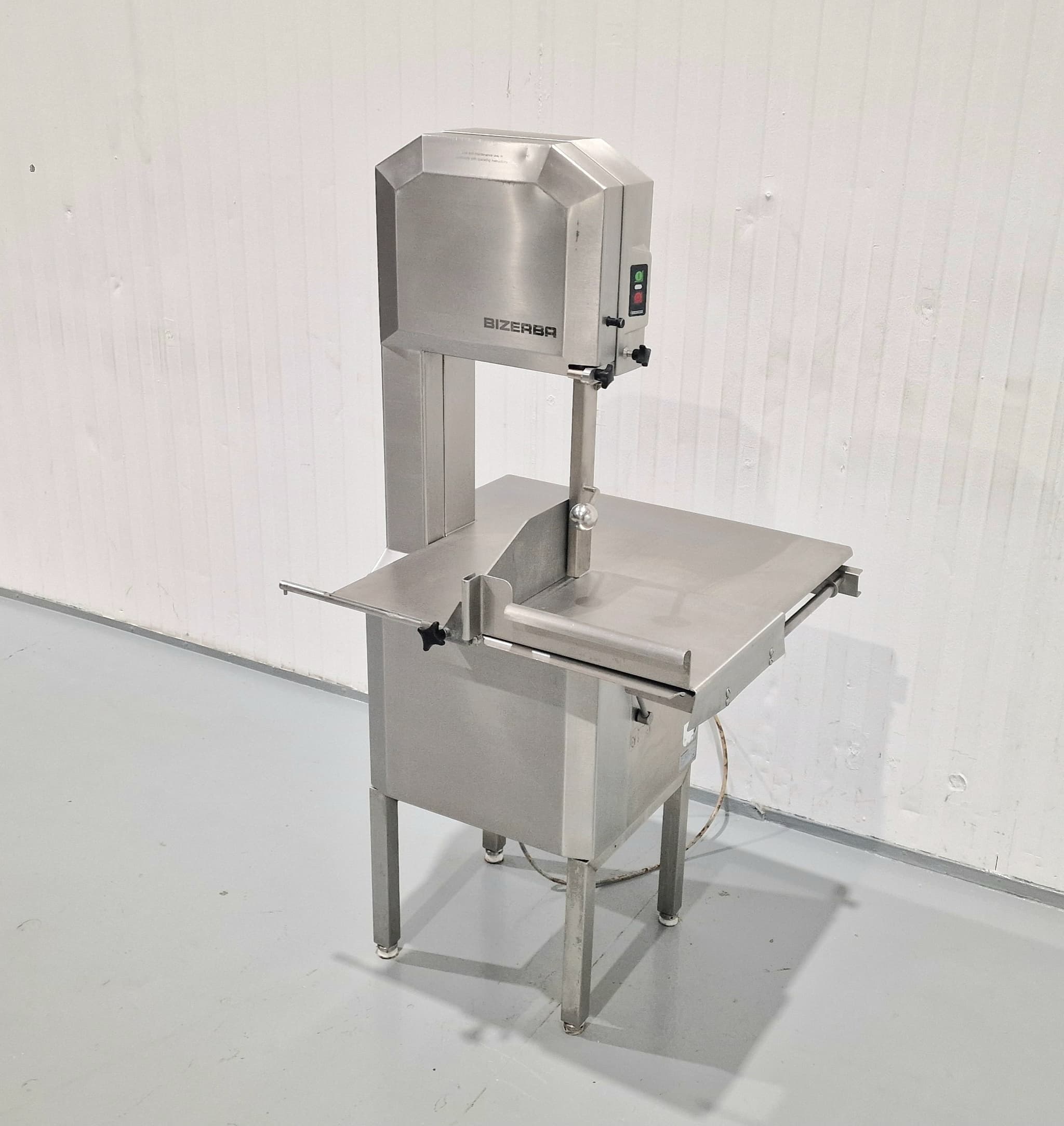 Sierra de cinta Bizerba mod. FK32 miniatura 2