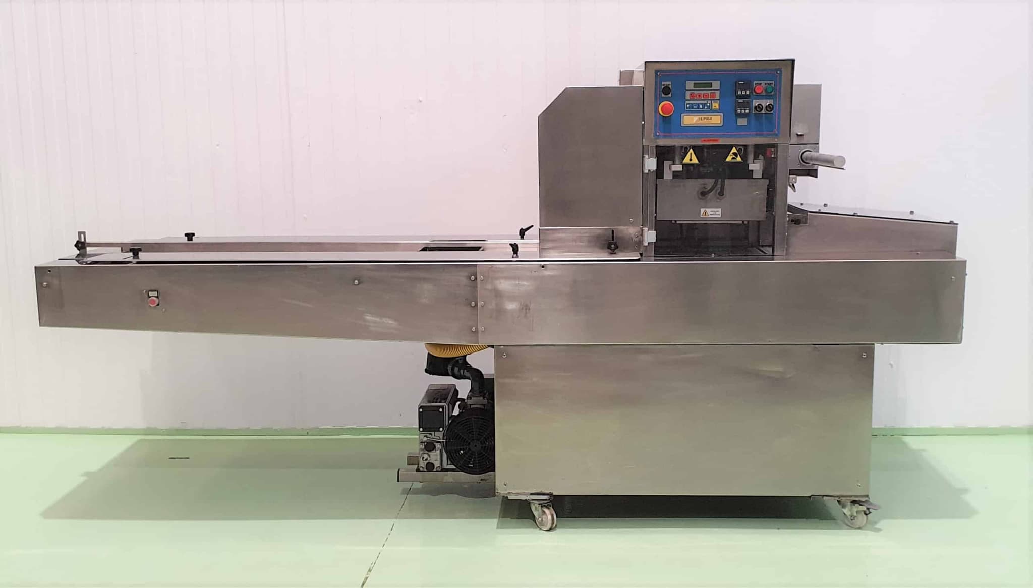 TERMOSELLADORA AUTOMÁTICA ILPRA mod. FP TANK V/G II