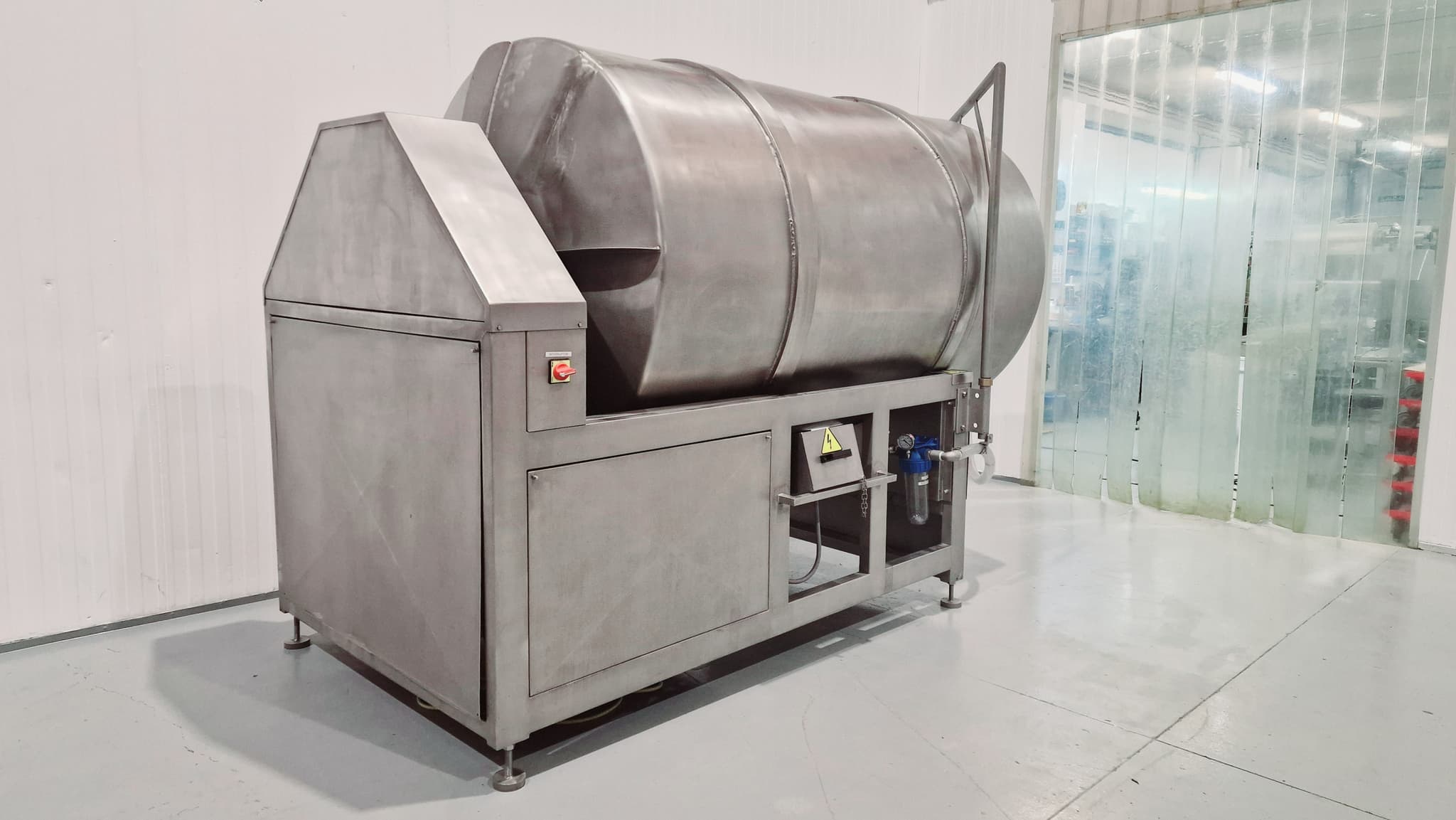 BOMBO GERNAL 3000L CON VACÍO