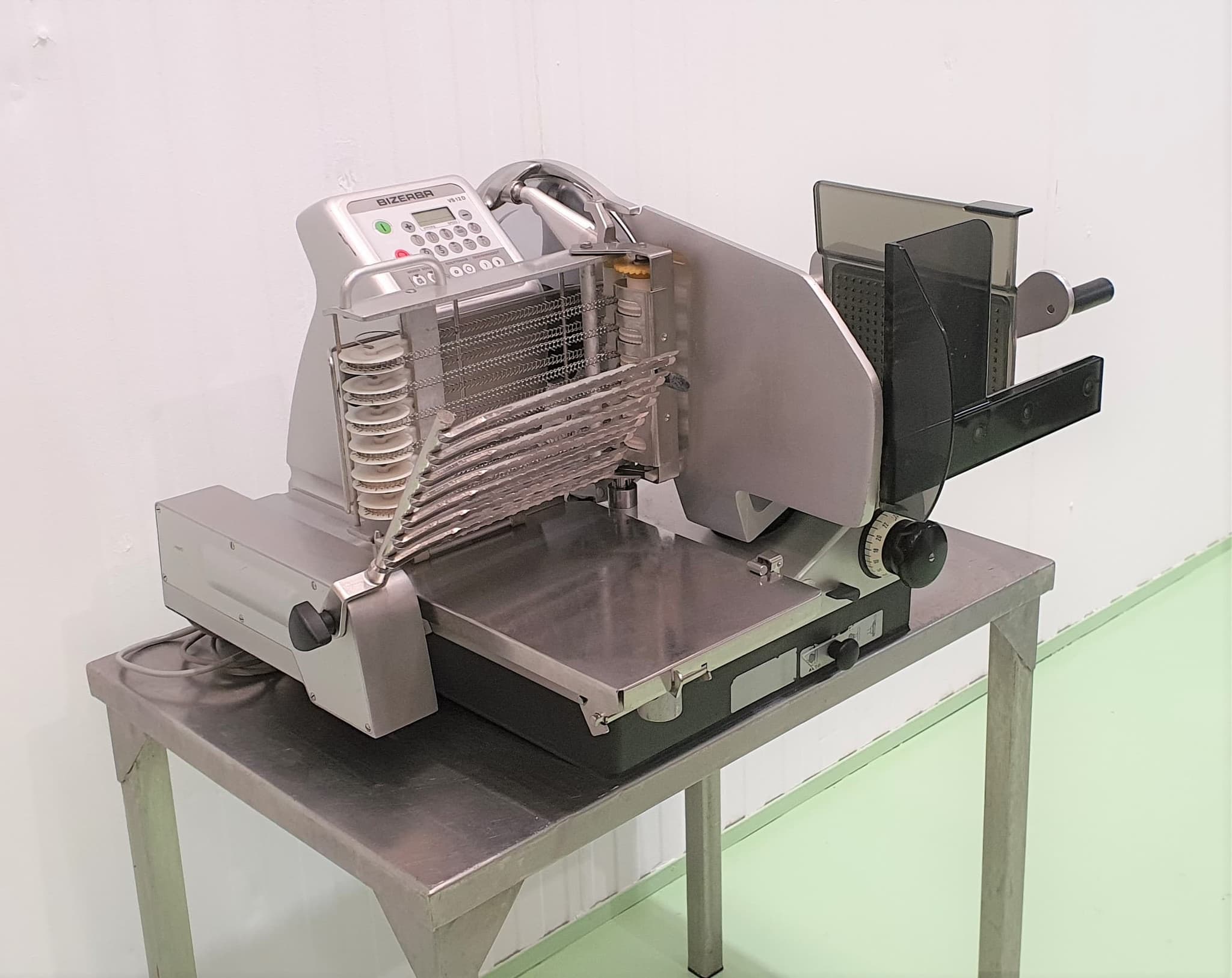 LONCHEADORA AUTOMÁTICA BIZERBA mod. VS12D II